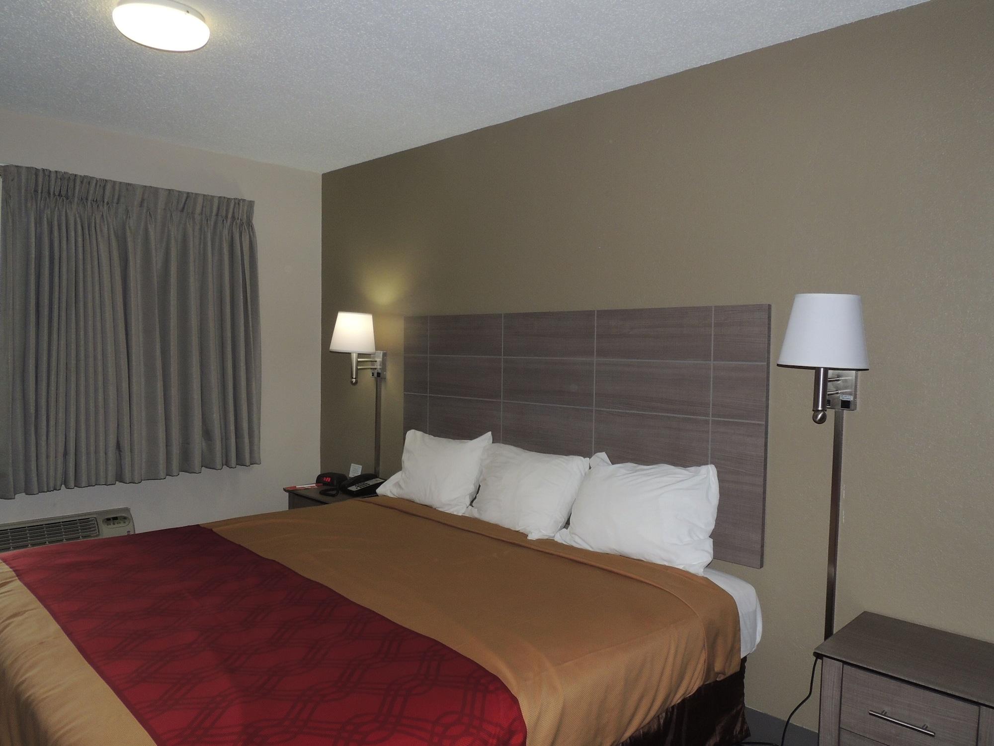 Econo Lodge Dewitt I-90 Exteriér fotografie
